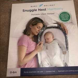 Never Used Baby Snuggle nest